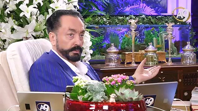 Rusya ile İsrail ile barışmak akılcı yoldur. İsrail ve Rusya ile iyi ilişkiler İslam Birliği için çok önemlidir.