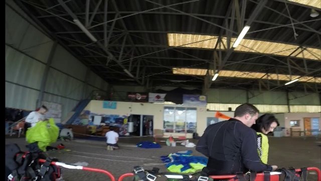 Saut en tandem de Manine à l'aérodrome de Péronne