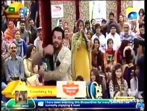 Is This Video That PEMRA Banned Aamir Liaquat’s Inam Ghar