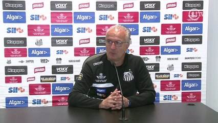 Download Video: Dorival comemora convocação de santistas para Olimpíadas, mas faz alerta