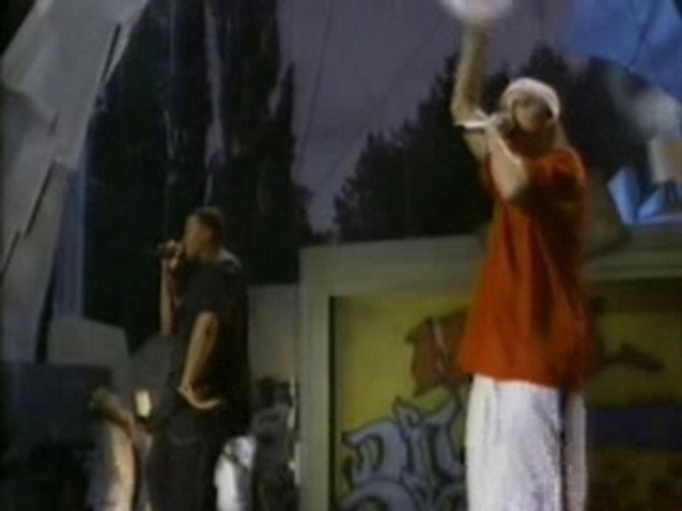 eminem chante en arabe