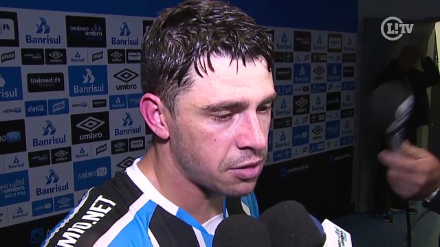 Giuliano comenta clima no Grêmio em semana de Gre-Nal