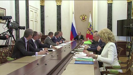 Putin levanta sanciones a Turquía en sector turístico