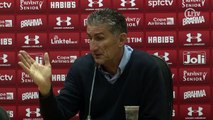 Bauza explica trabalho de prevenção que fez e lamenta lesão de Ganso