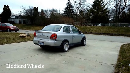 Les roues magiques de voiture (Liddiard Wheels)