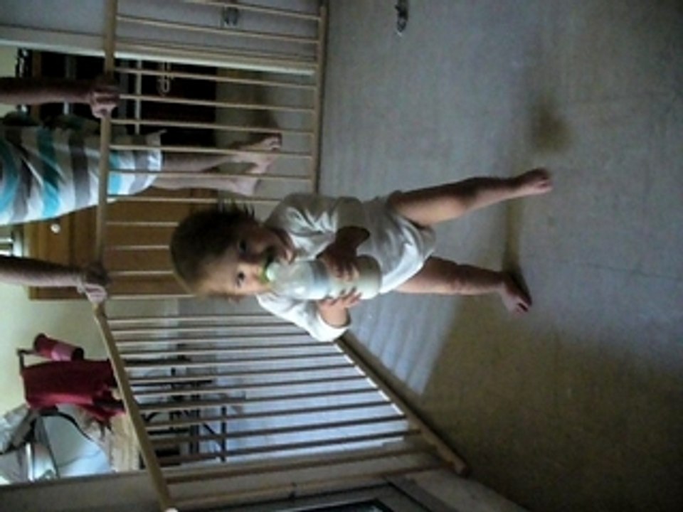 Ma poupée marche depuis le 13/07/07