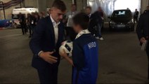 Policiers tués à Magnanville : Antoine Griezmann offre le ballon de France-Irlande au fils du couple (VIDEO)