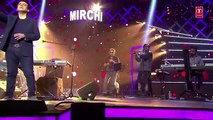 Adnan-Sami-Performace-on-BHAR-DO-JOHLI-MERI-At-The-Royal-Stag-Mirchi-Music-Awards-2016