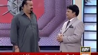 How Umer Sharif Making Hilarious Fun With Legend Amjad Sabri