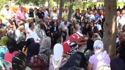 İskenderun - Şehit Umut Sakaroğlu Son Yolculuğuna Uğurlandı 1