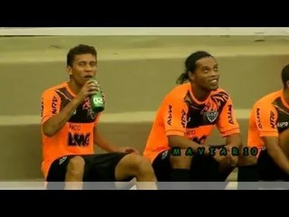 Ronaldinho Freestyle Legend NEW skill shark attack ( KEAN KEEGAN )