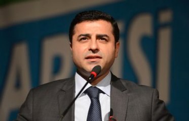 Savcılık Selahattin Demirtaş ve Figen Yüksekdağ'ı İfadeye Çağırdı