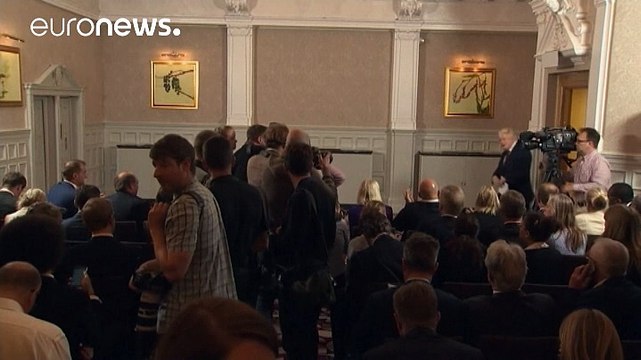 İngiltere'de Londra'nın eski belediye başkanı Boris Johnson başbakanlık için aday olmayacağını açıkladı.