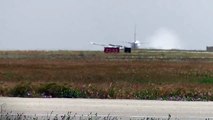 Landings in a 25 knots crosswind on Runway 13.