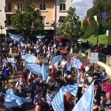 Le Racing 92 présente le Brennus à ses supporters