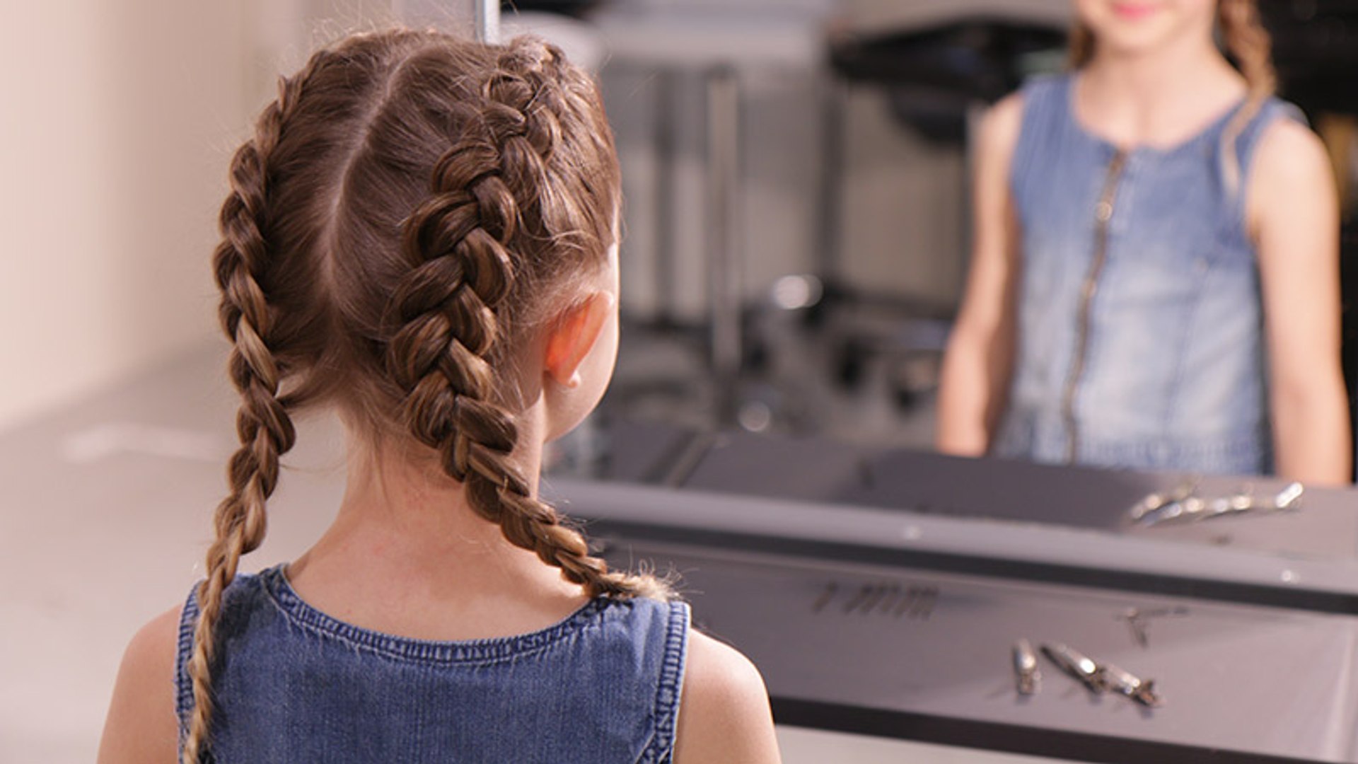 Tuto Coiffure Enfant Realisez Des Boxer Braids A Votre Fille Video Dailymotion