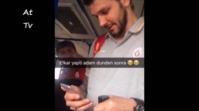 Euro Cup Sampiyonu Galatasaray O. Vladimir Micov Safak Edge Ege Arar İbrahim Tatlises - Mavi Mavi Şarkisini söylüyor