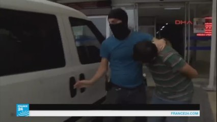 وحدات مكافحة الإرهاب تشن سلسلة مداهمات في تركيا