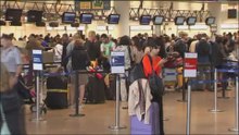 Affluence à l'aéroport de Bruxelles pour le premier jour des vacances