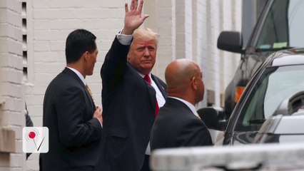 Trump Tops Clinton in New Poll