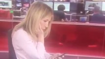 News Reporter Caught Using Phone On LIVE TV!