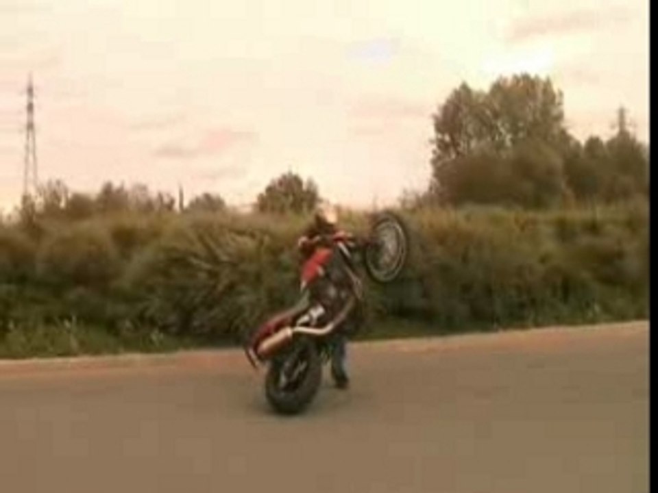Wheel-colme stunt idf
