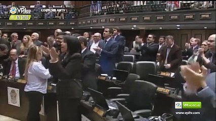 Funcionarios del Seniat denunciaron en AN que los botaron por firmar