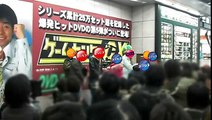 ヨドバシAkiba昭和通り側入り口前で行われていたイベントの様子(2008年12月20日)