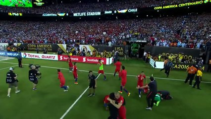 Lionel Messi emotional after heartbreaking loss in Copa America final 2016