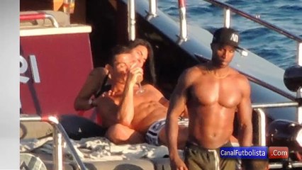 Cristiano Ronaldo descubierto con su nueva novia en Ibiza • 2016