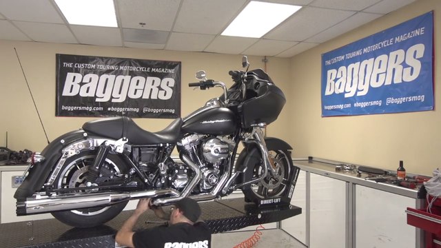 Baggers Sound-Off: Magnaflow Knockout 4 Slip-On Mufflers
