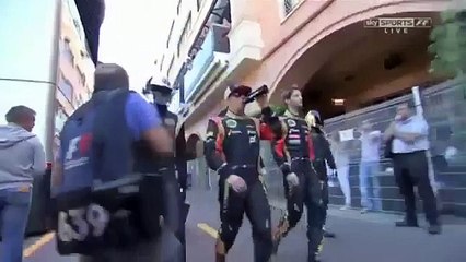 Daft Punk Grand Prix Formula 1 - Walking