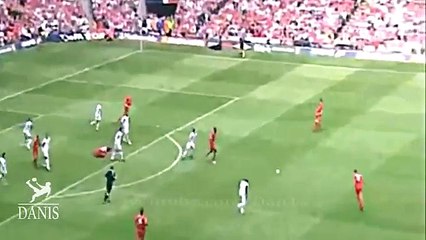 Long Shot Goals ● Halfway Line Goals