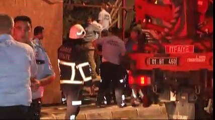 AVM Ek Bina İnşaatında Göçük 7 Yaralı