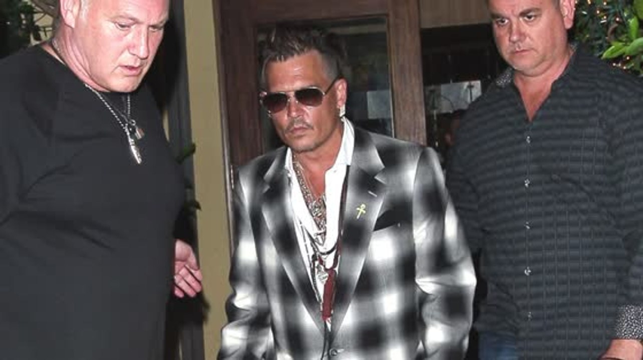 Johnny Depp trug ein interessantes Outfit in Hollywood