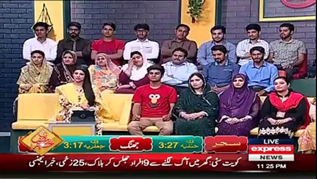 Aftab Iqbal Bashing Nawaz Sharif - in ka bass chaly to ye school..