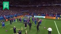 Communion entre les joueurs et les supporters islandais