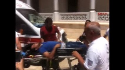 Adana'da Sabancı Merkez Camii, 'Canlı Bomba' İddiasıyla Boşaltıldı