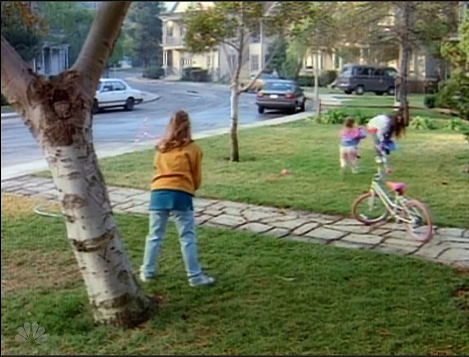Major Dad S2e16 Over Here
