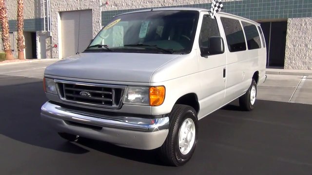 2006 FORD E350 ECONOLINE XLT, 15 PASSENGER VAN !