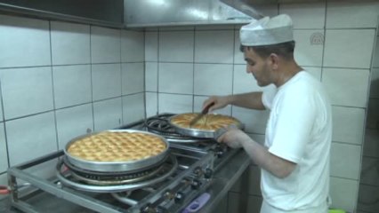 Baklavacıların "Tatlı" Mesaisi