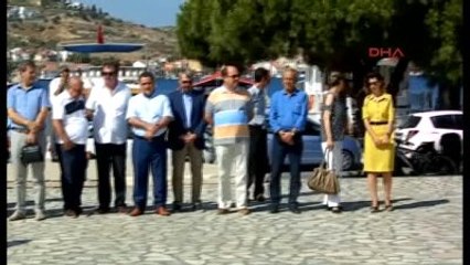 Foça'da Kabotaj Bayramı'na Buruk Kutlama