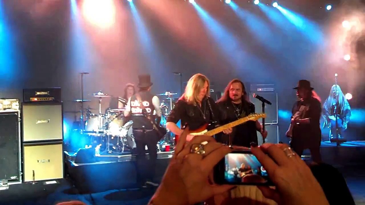 Lynyrd Skynyrd - I Know A Little About Love, Febuary 25, 2014