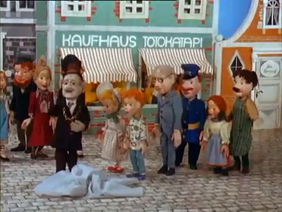 Der Loewe ist los  E10 - Die Reise in das ferne Land