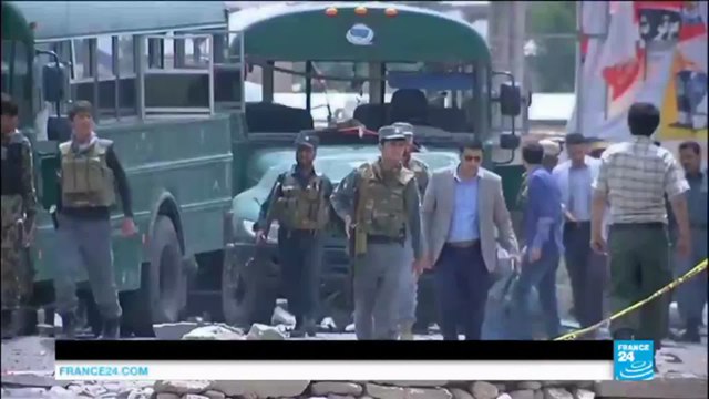 Afghanistan : un convoi de jeunes recrues de la police venues à Kaboul pour la fin du Ramadan attaqué