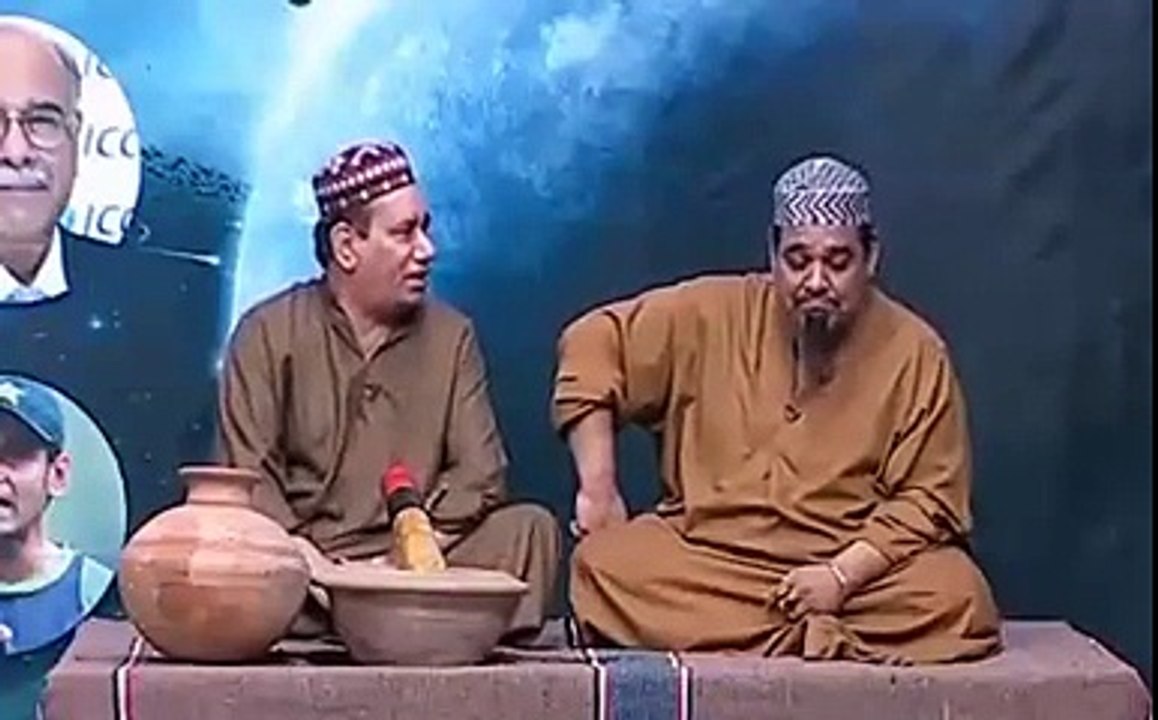 Nawaz Sharif kaise kuch wazeerun ko blackmail aur kuch ko Nawaz rahe hain ? Baba Jee ki Mukbarian