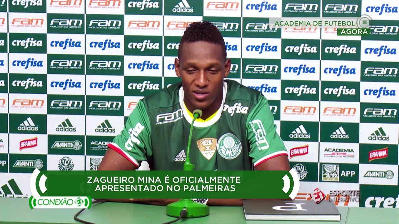 Mina é apresentado no Palmeiras