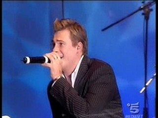 Gigi D'Alessio & Lee Ryan - La Donna Che Vorrei