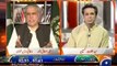 Talat Hussain Asks tough Question to Ishaq Dar on Economic Numbers
