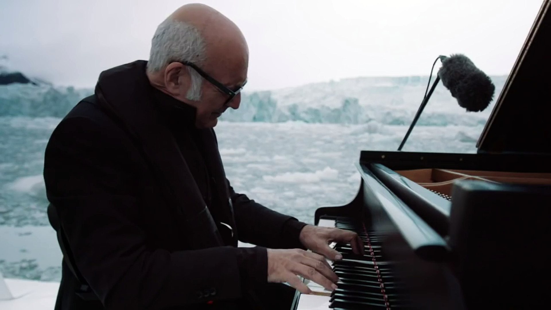 Composer and Pianist Ludovico Einaudi Performs in the Arctic Ocean 06.2016